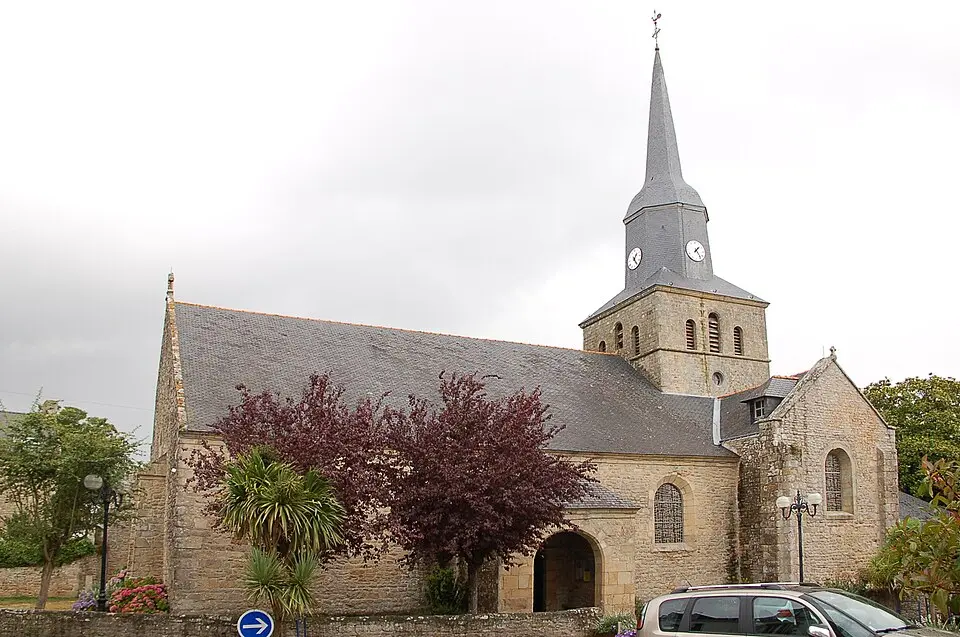 Obrázok: Dietrich · CC BY-SA 3.0 église Notre-Dame de Locmariaquer