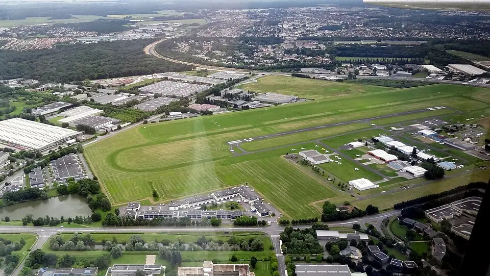 aérodrome de Lognes-Émerainville