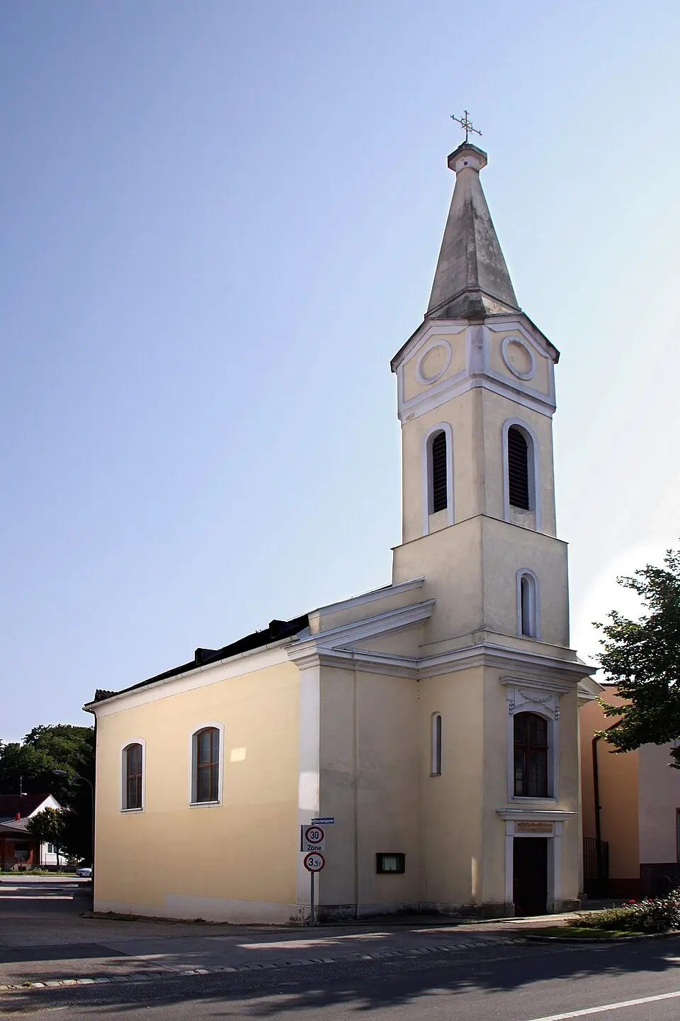 Kath. Pfarrkirche hll. Petrus und Paulus
