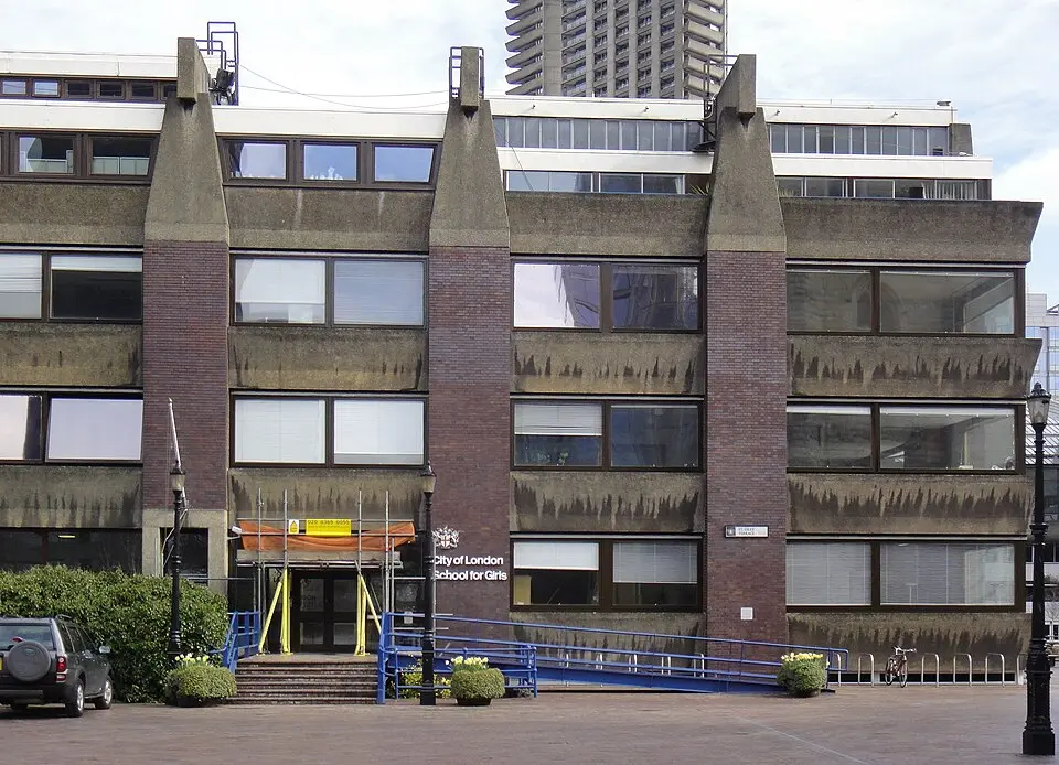 Image: Dirk Ingo Franke · CC BY-SA 3.0 City of London School for Girls