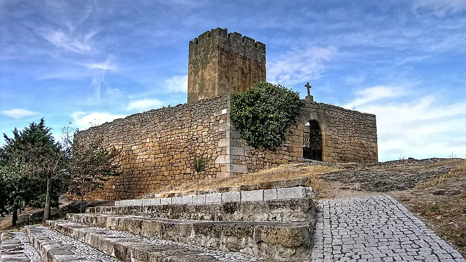Castelo de Longroiva