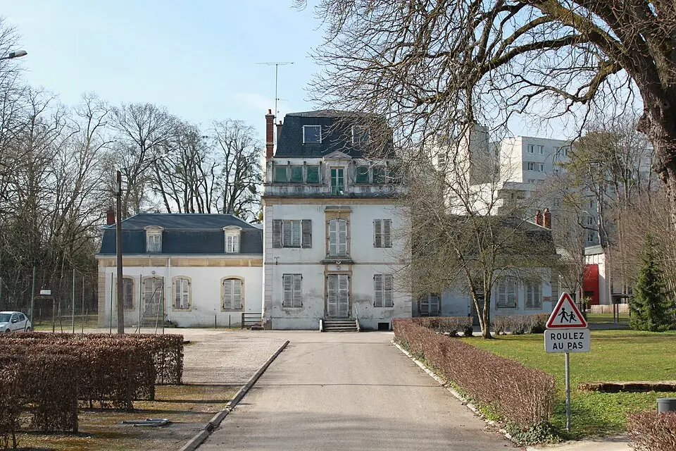 château de Longvic