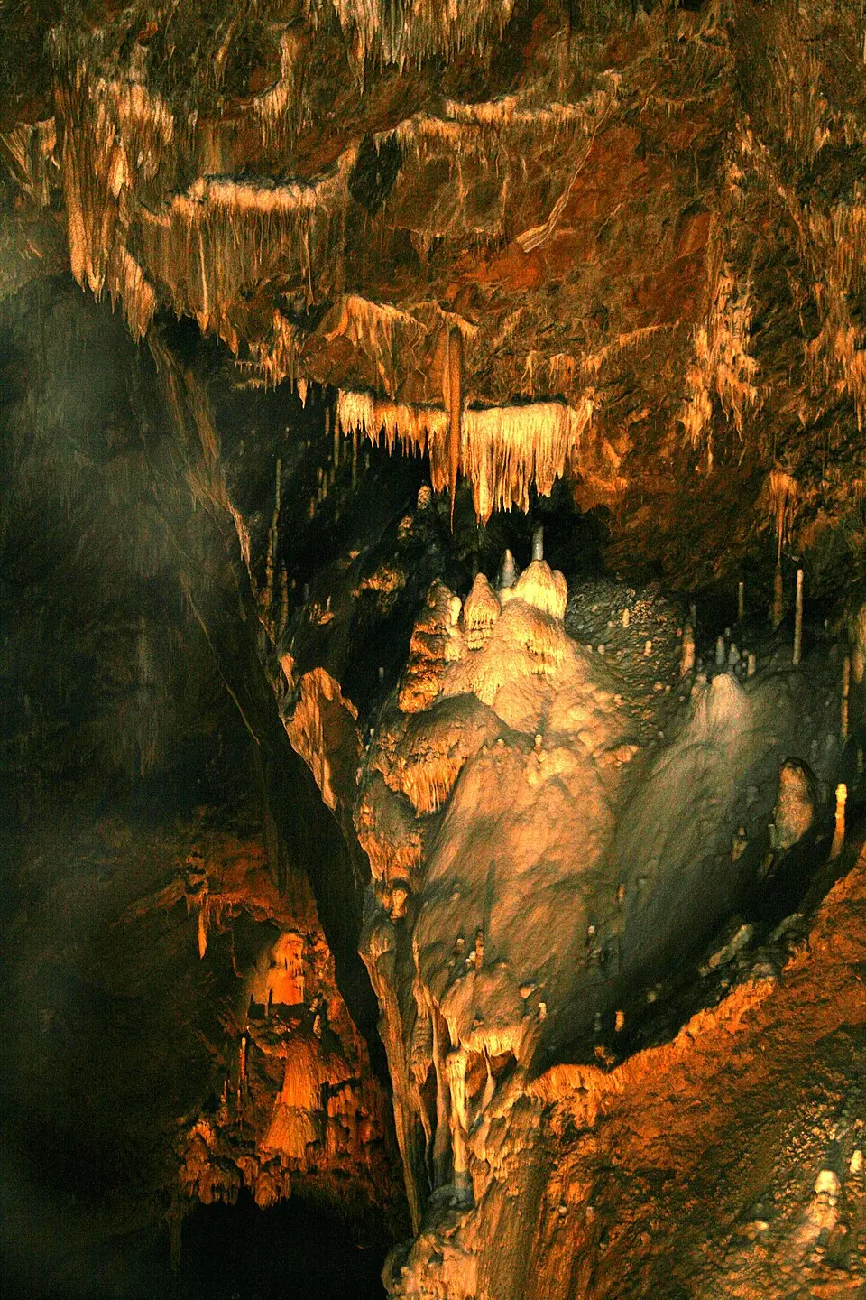 cave of Lorette-Rochefort