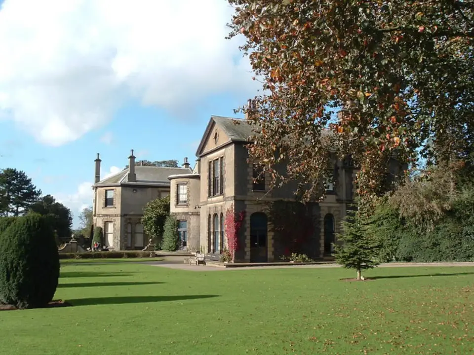 Lotherton cum Aberford