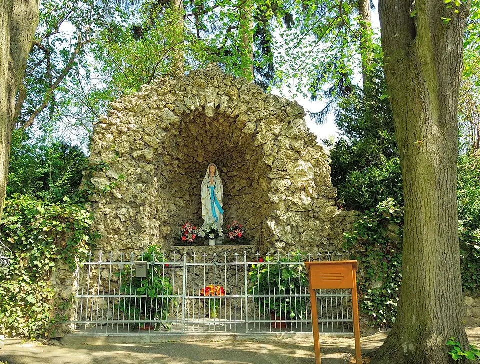 Lourdesgrotte
