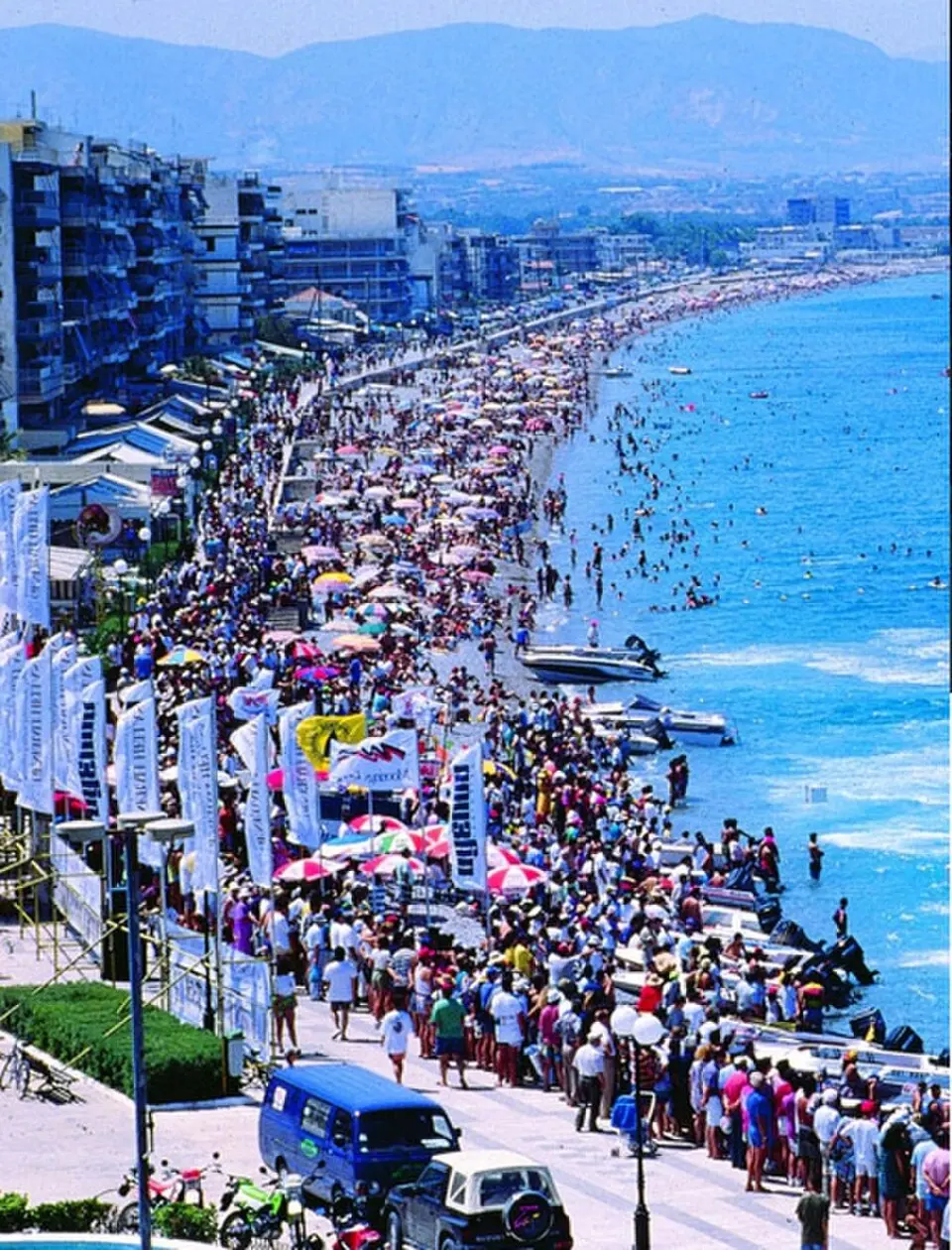 Obrázok: Kornos · CC BY-SA 3.0 Λουτράκι Κορινθίας
