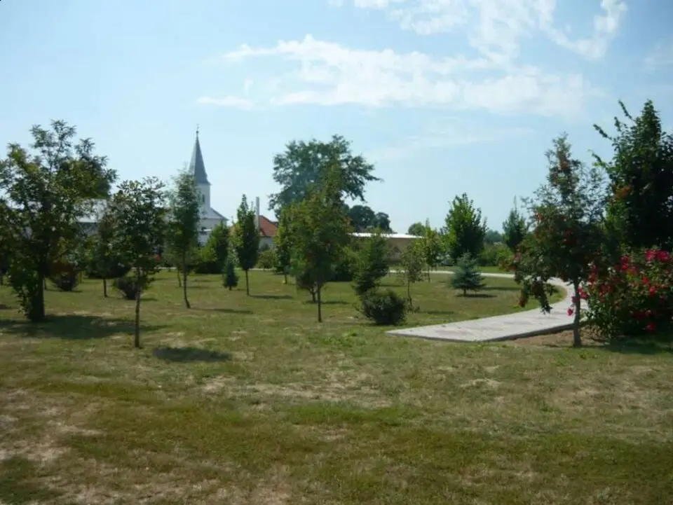 Obrázok: MomoDani · CC BY-SA 4.0 Lövőpetri