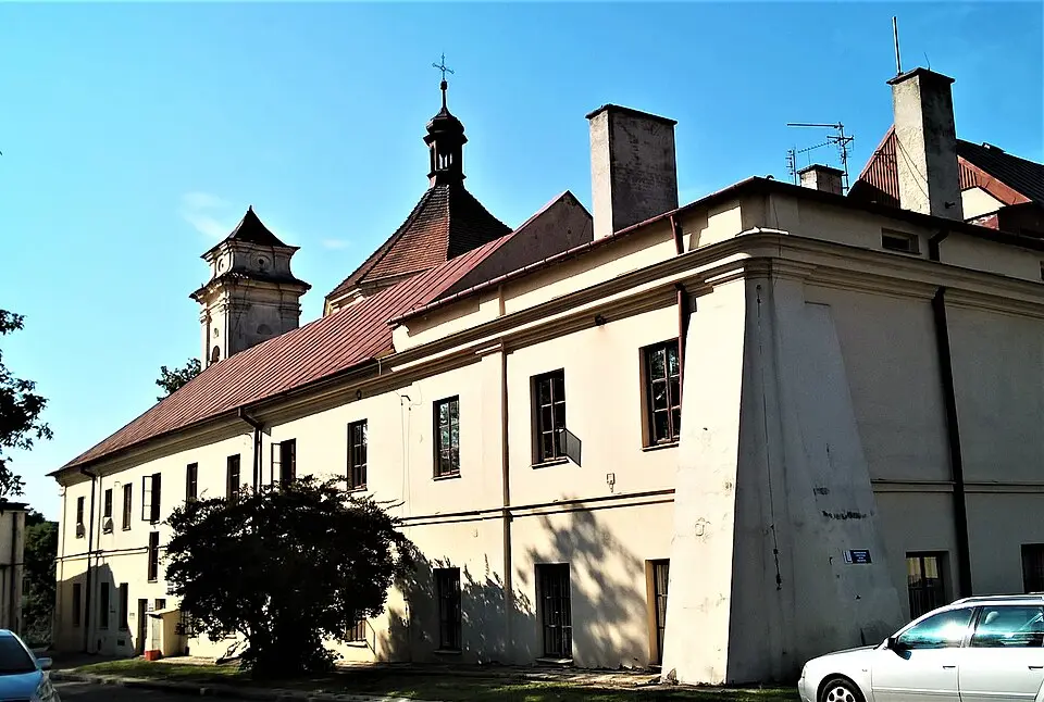 Klasztor, ob. szpital