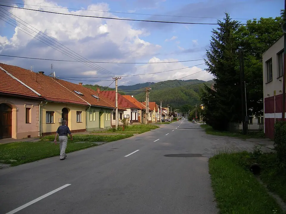 Bild: Szeder László · CC BY-SA 3.0 Lučatín