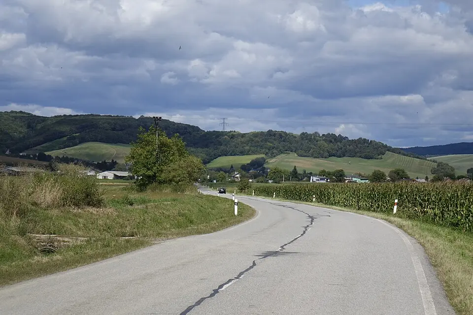 Lužany pri Topli