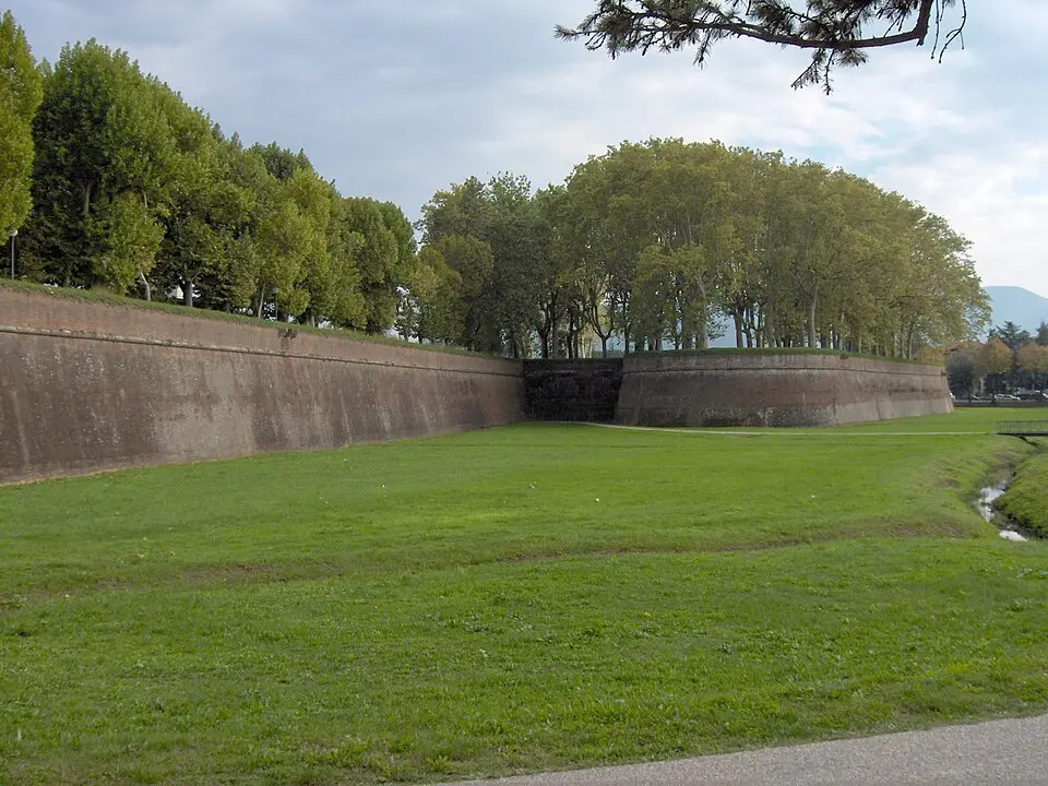mura di Lucca