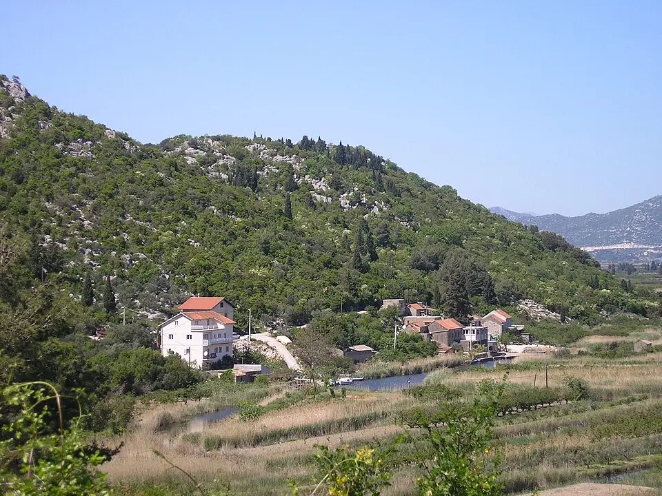 Lučina, Slivno