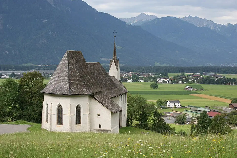 Alte Pfarrkirche hl. Martin mit ehem. Kirchhof