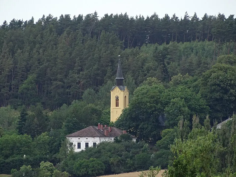 St.-Georgs-Kirche (Luková)