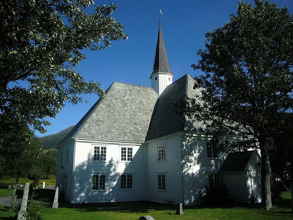 Lurøy kirke