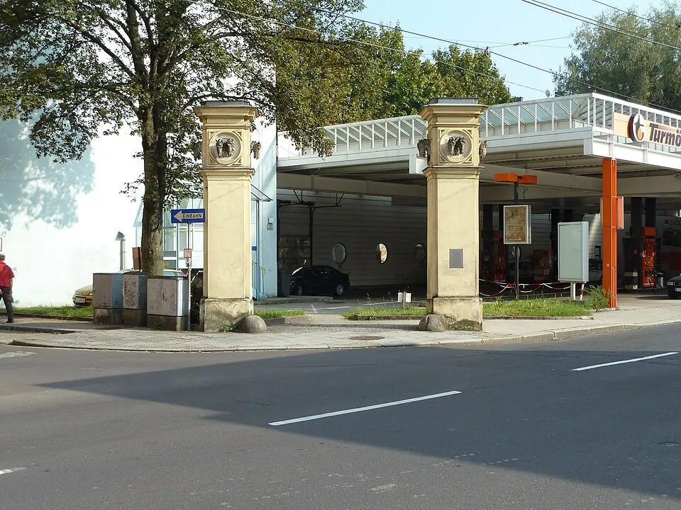 2 Portalpfeiler