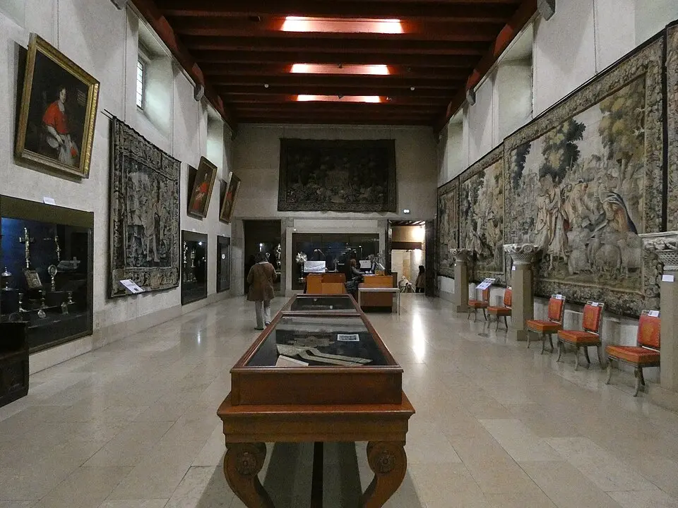 musée du Trésor de la cathédrale Saint-Jean de Lyon