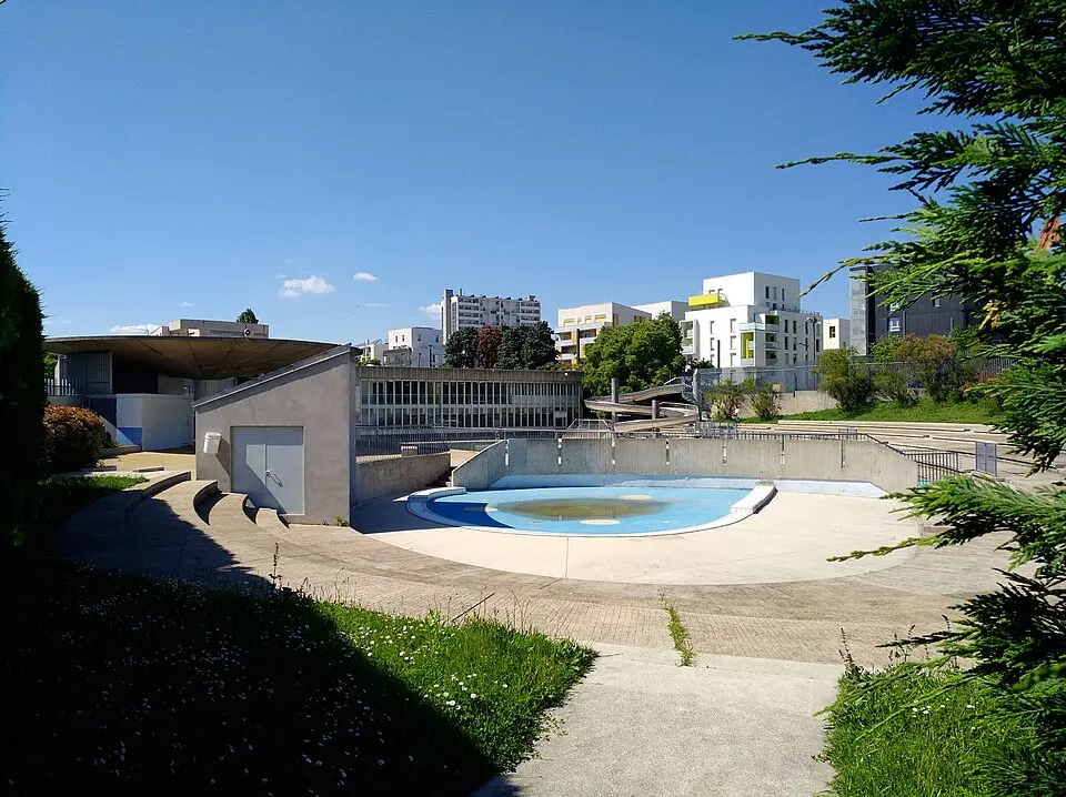 piscine Jean-Mermoz de Lyon