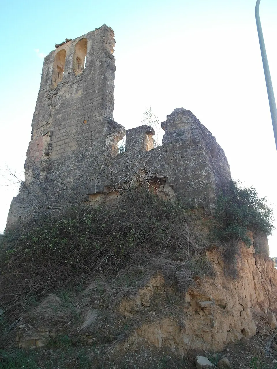 Castillo de Albarola