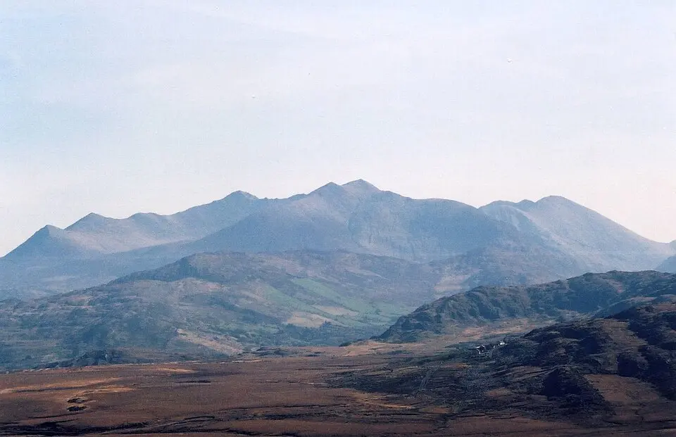 Obrázek: Matpib · CC BY-SA 3.0 Macgillycuddy's Reeks