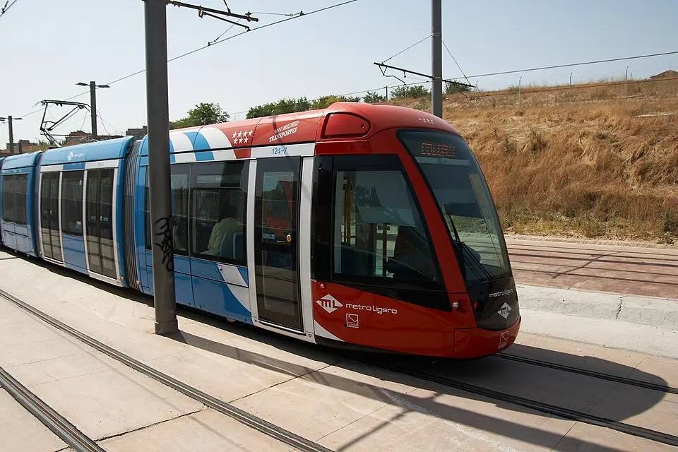 Metro Ligero 2