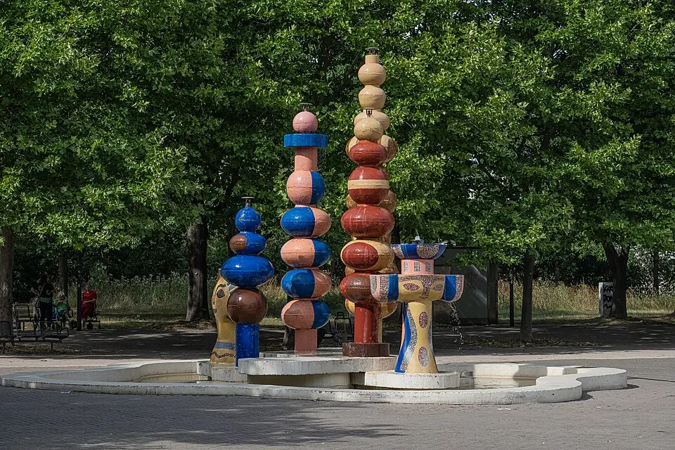 Märchenbrunnen auf dem Neustädter Platz