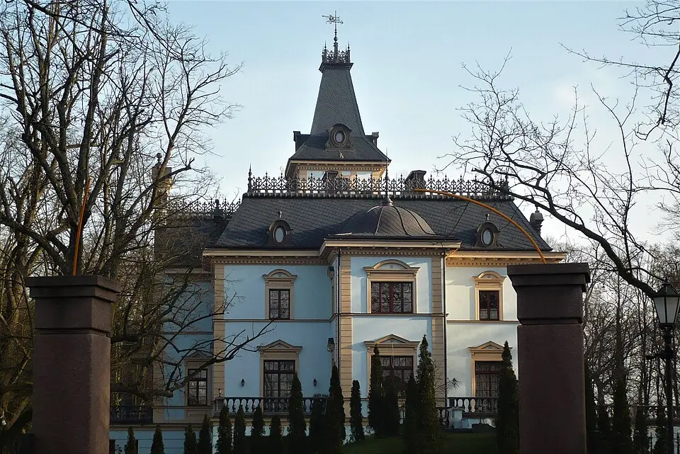 pałac w Magnicach