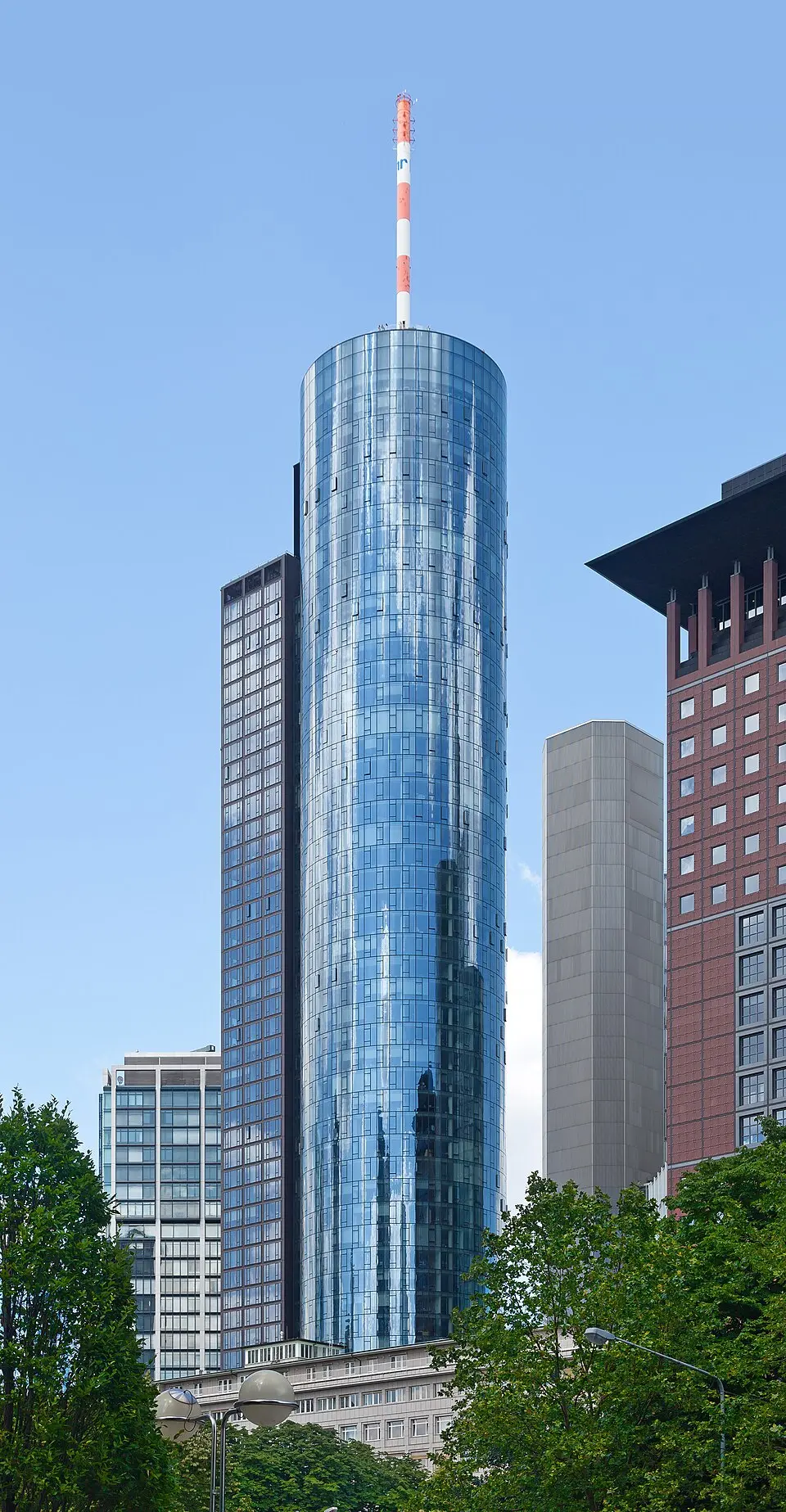 Maintower