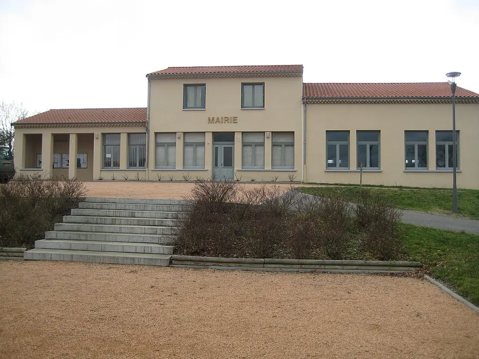 Saint-Denis-Combarnazat