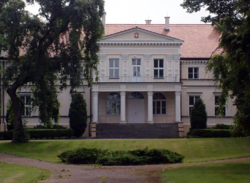 Zespół pałacowy