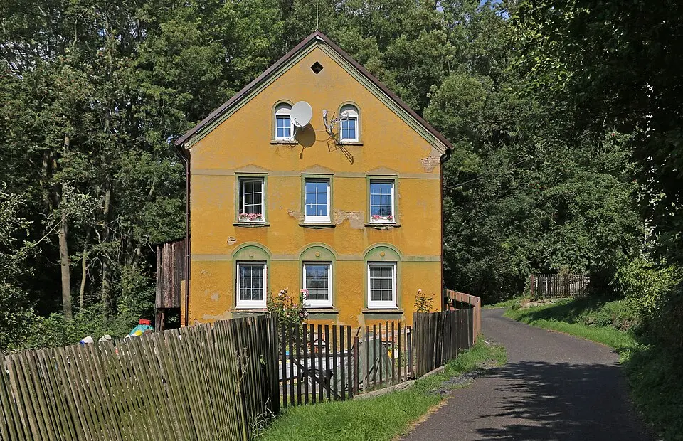 Hliněná