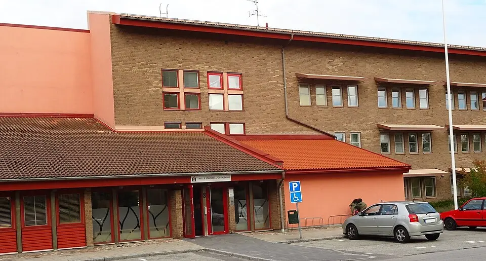 Väster