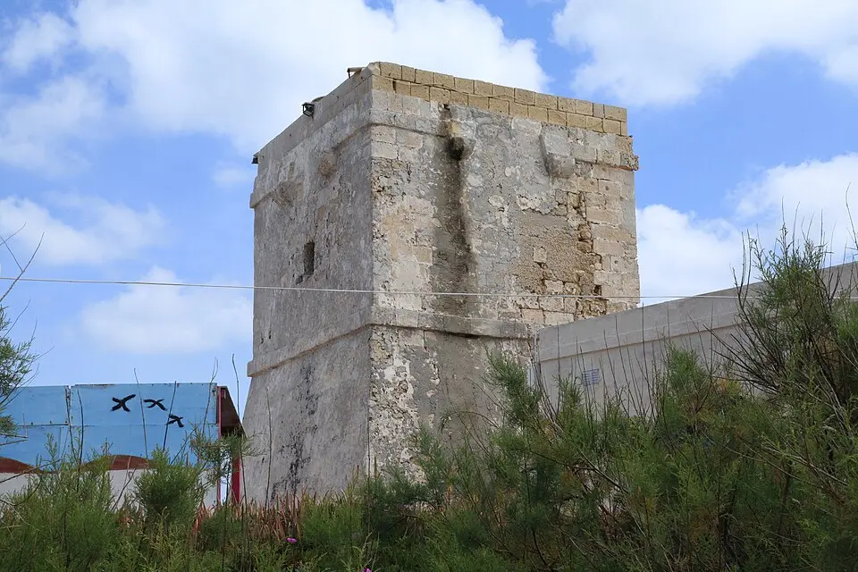 Qawra Tower