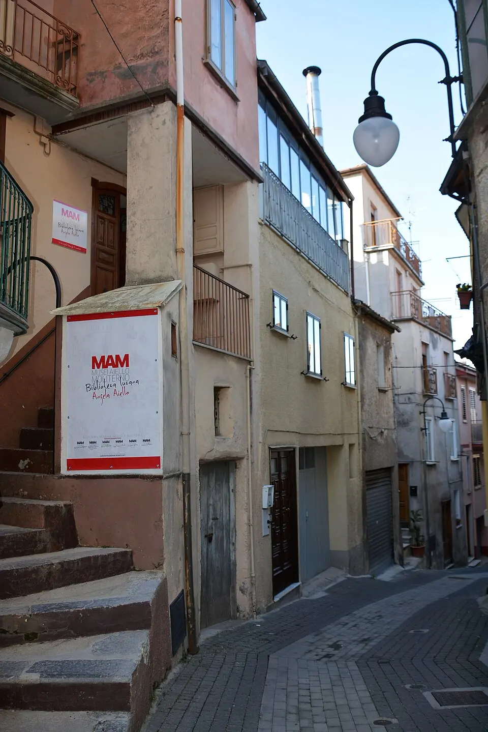 MAM Biblioteca Lucana Angela Aiello