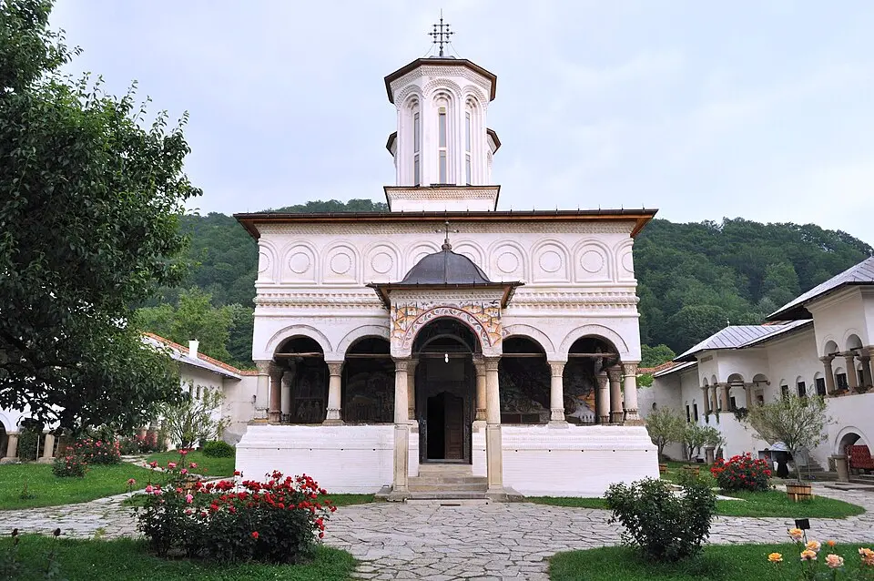 Image: Țetcu Mircea Rareș · CC BY-SA 3.0 RO Horezu