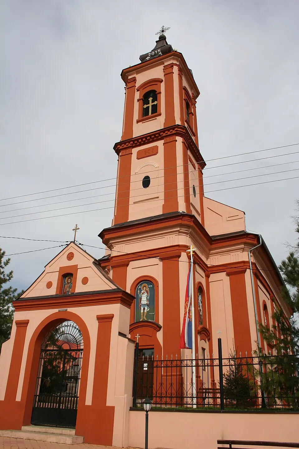 église Saint-Georges de Manđelos