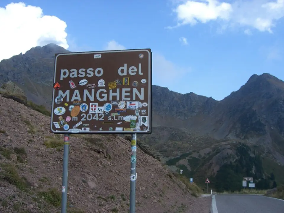 passo Manghen