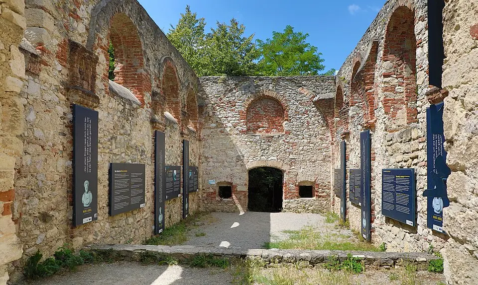 St. Leopold Chapel, Mannersdorf am Leithagebirge