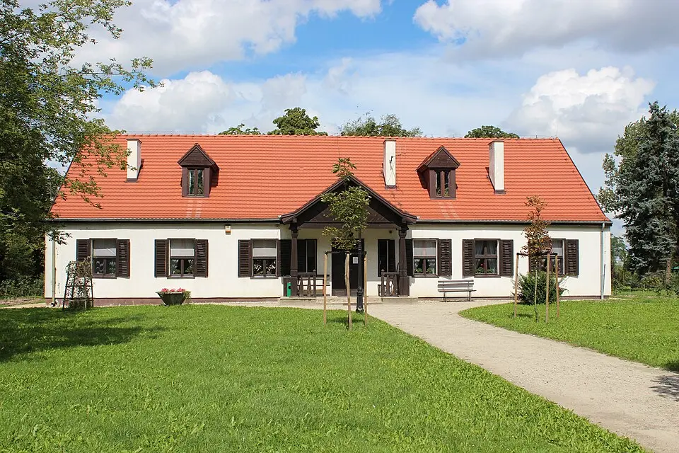 Dworek Marii Dąbrowskiej w Russowie