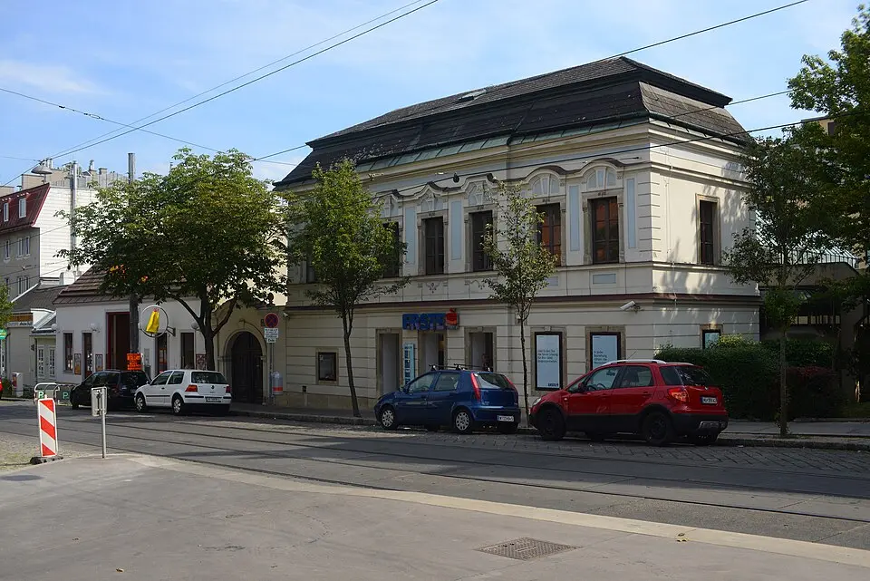 Image: Linie29 · CC BY-SA 3.0 Maria-Theresien-Schlössel