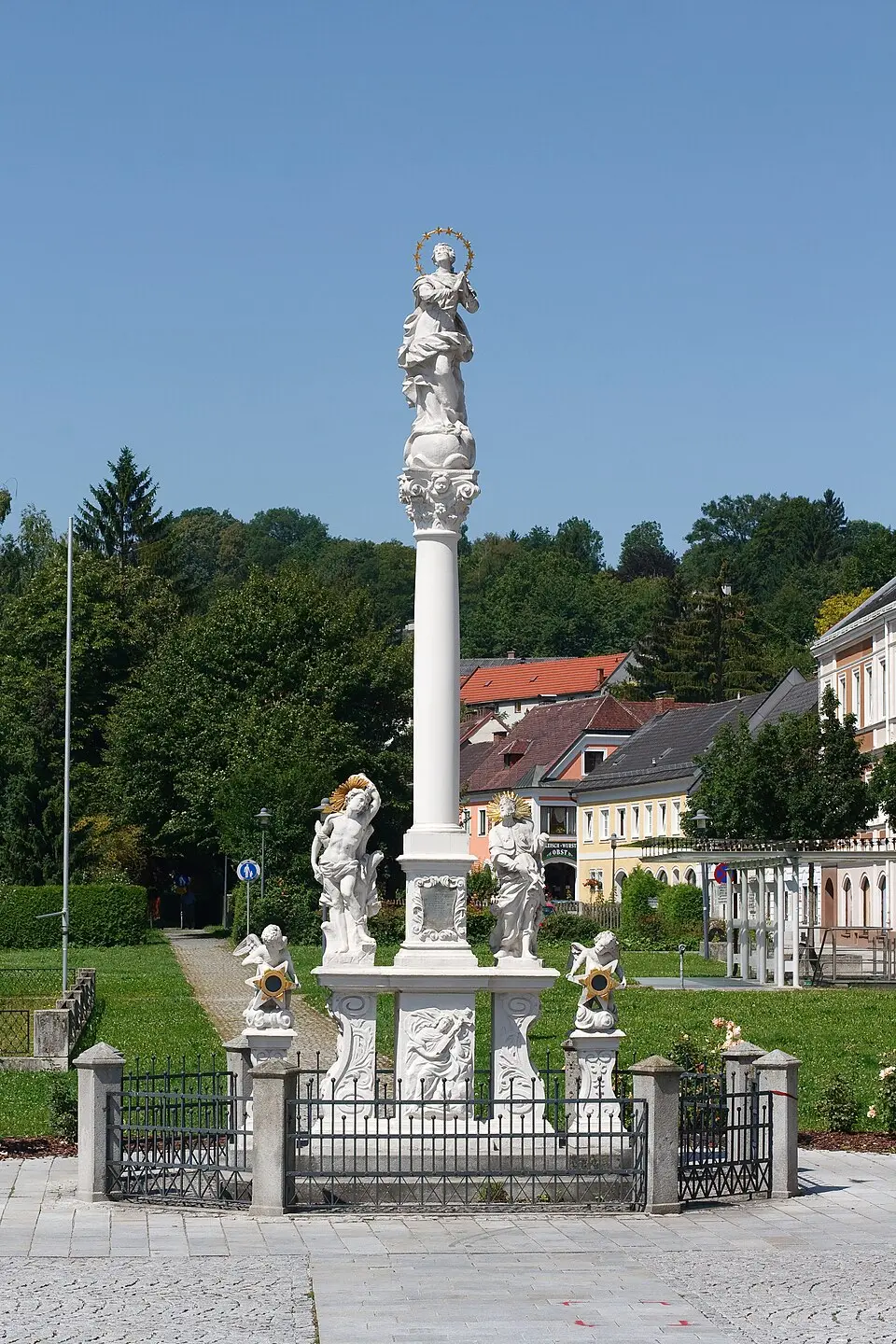 Mariensäule, sog. Messererkreuz
