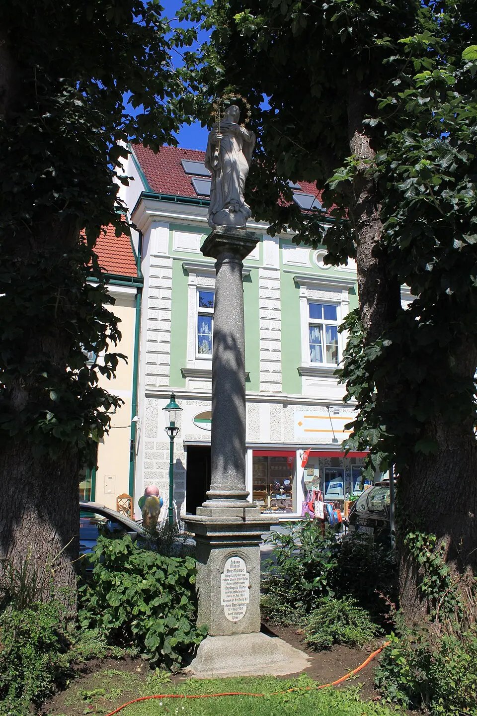 Slika: DerHHO · CC0 Mariensäule mit Maria Immaculata