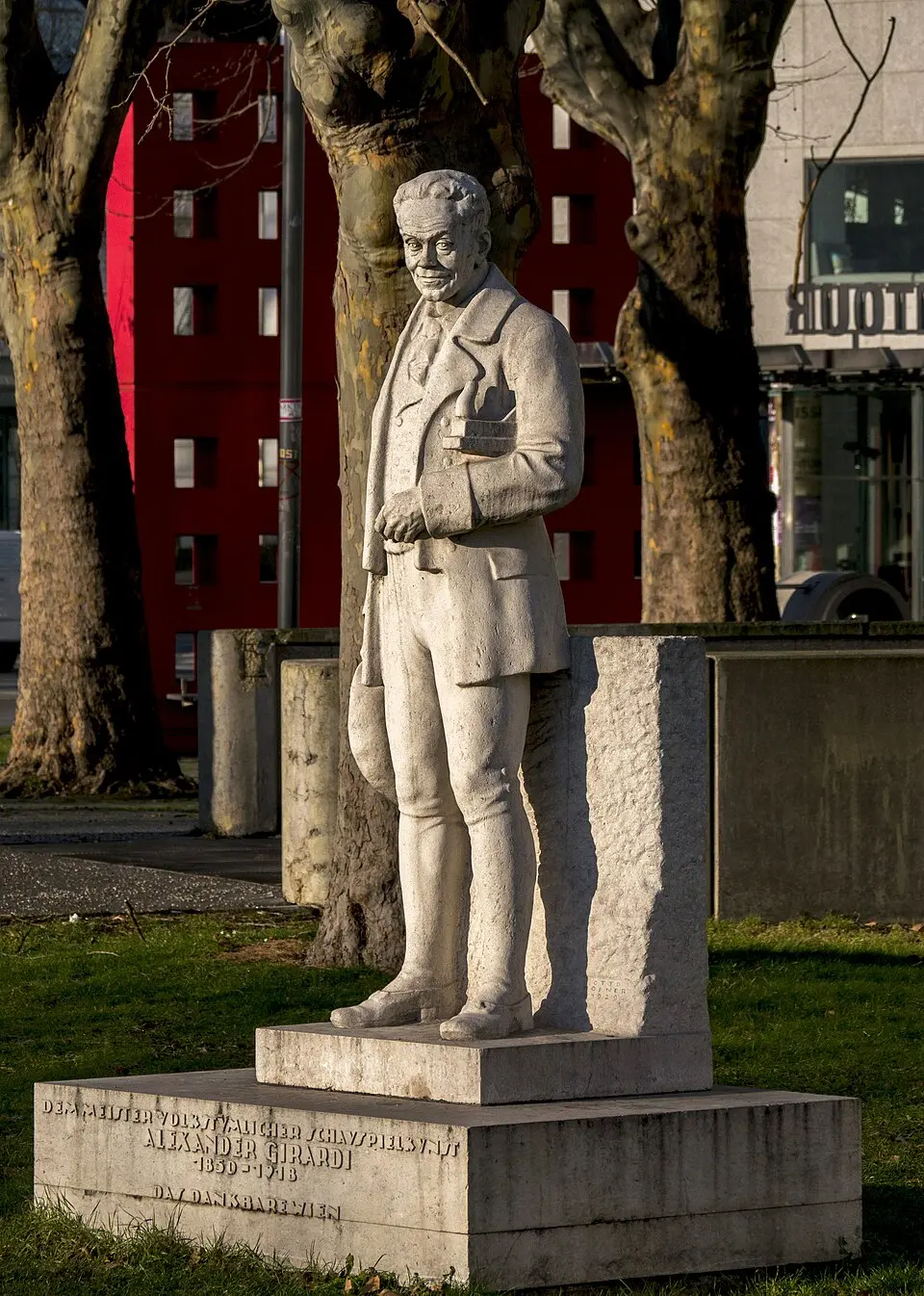 Alexander-Girardi-Denkmal
