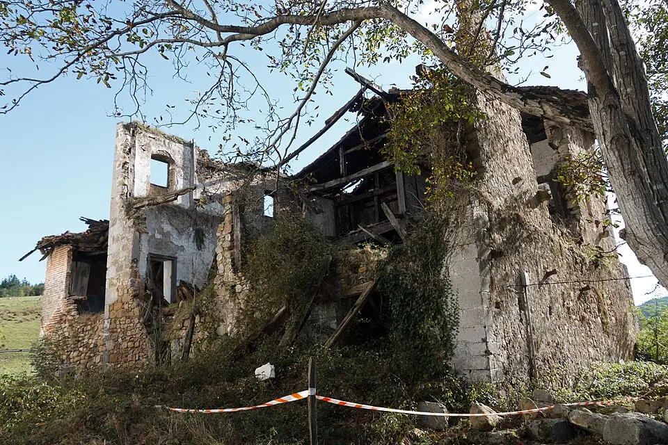 Kareaga tower house