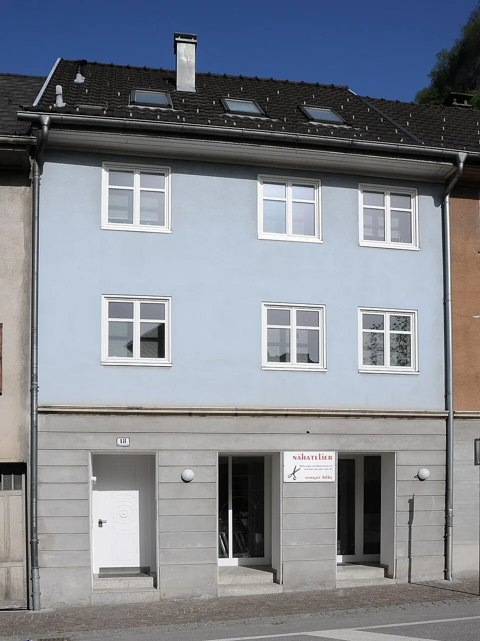 Wohnhaus und Nebengebäude