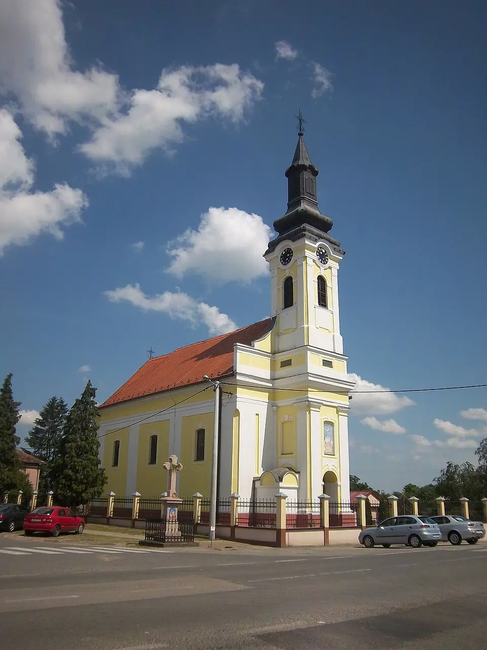 Hram silaska Duha svetoga u Markušici