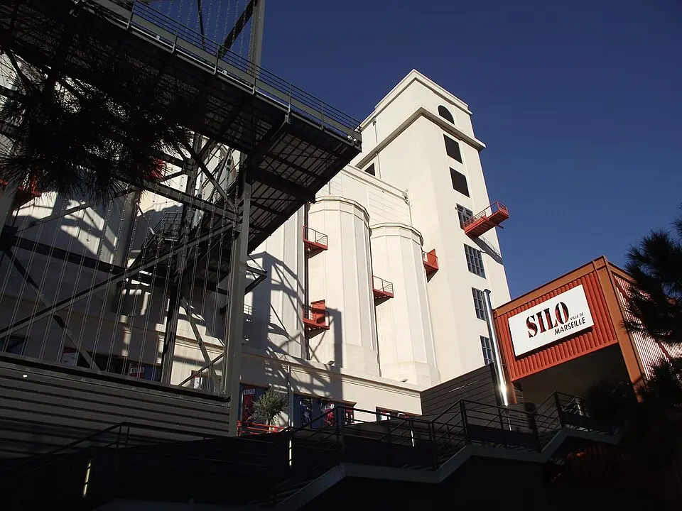 Le Silo