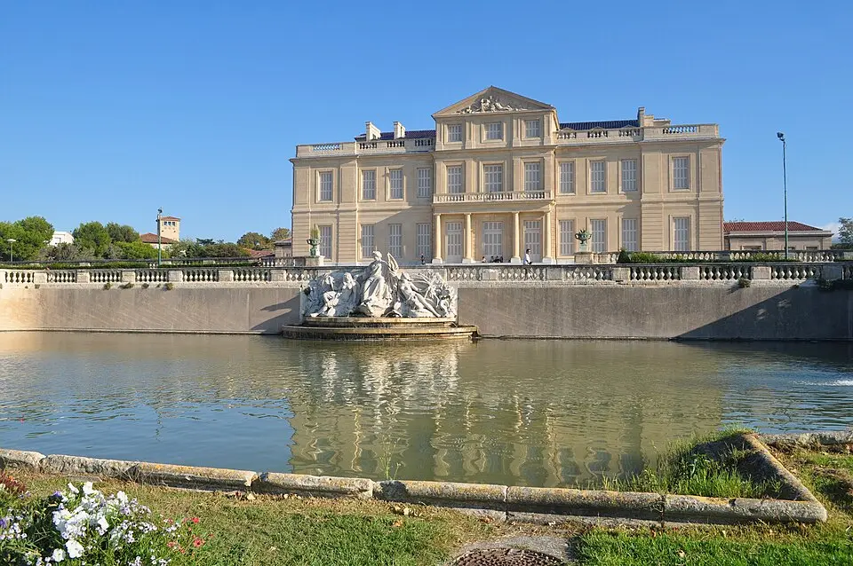 Obrázok: Charliemoon · CC BY-SA 3.0 château Borély