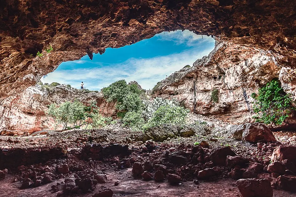 Latnija cave
