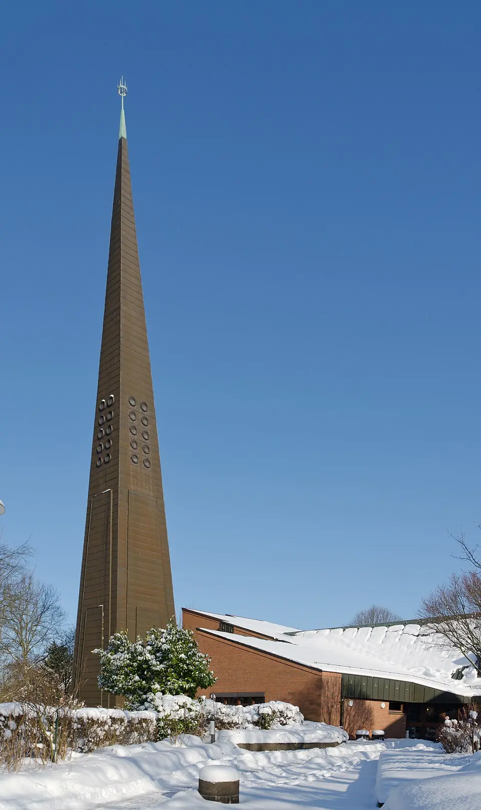 Matthias-Claudius-Kirche
